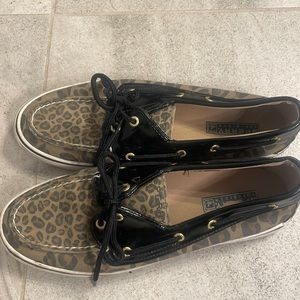 Sperry cheetah leopard print boat shoes